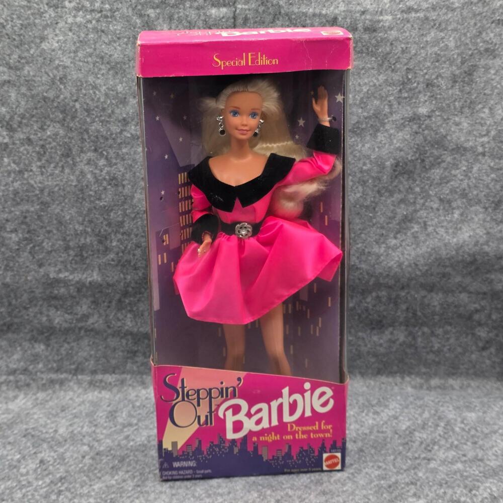 Steppin' Out Barbie Doll 14110 NIB Mattel 1995 New In Box Pink Dress